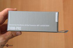 Распаковка и комплектация Garmin HRM-Pro сбоку