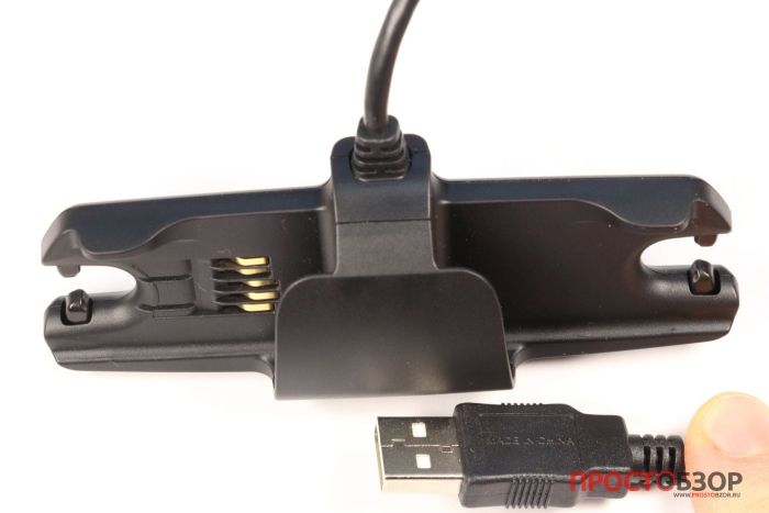 Док-станция Sony Walkman NWZ-WS613 и USB разъем для подключения