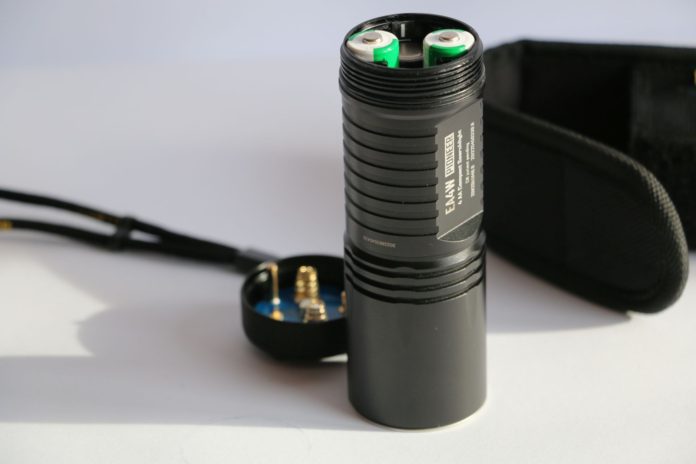 Обзор LED фонаря Nitecore EA4 PIONEER Обзор LED фонаря Nitecore EA4 PIONEER